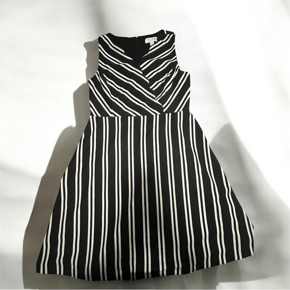 ELLE Striped Polyester Dress - US Size 6 - Black - Picture 2 of 5